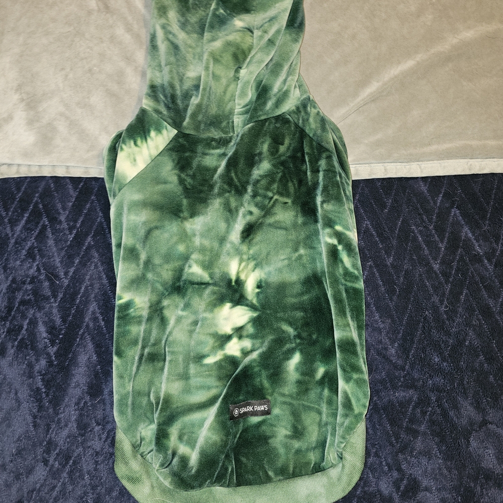 Sparkpaws Green Tie-Dye Dog Hoodie - Picture 5 of 5